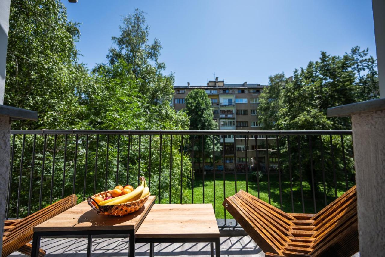 Cozy One-Bedroom Apartment Near City Center SJJ Eksteriør billede