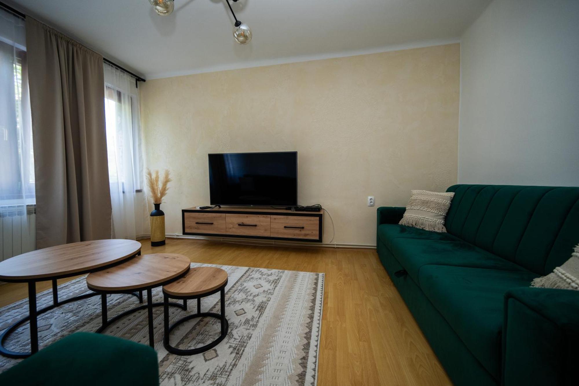 Cozy One-Bedroom Apartment Near City Center SJJ Eksteriør billede